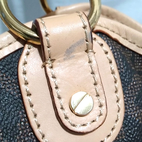 EASTER SALE! Authentic Michael Kors Jet Set Two Way  Shoulder bag Gently Used - Picture 15 of 16